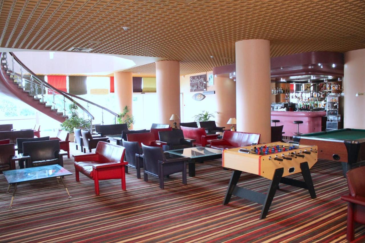 Hotel Mont Febe Yaounde Bagian luar foto