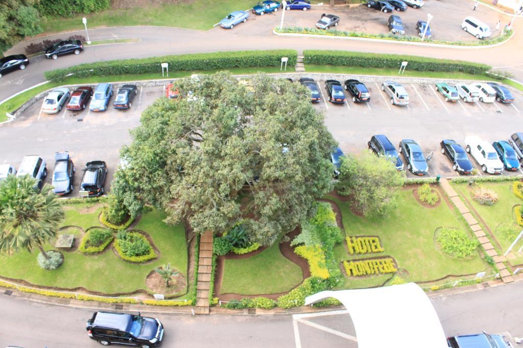 Hotel Mont Febe Yaounde Bagian luar foto